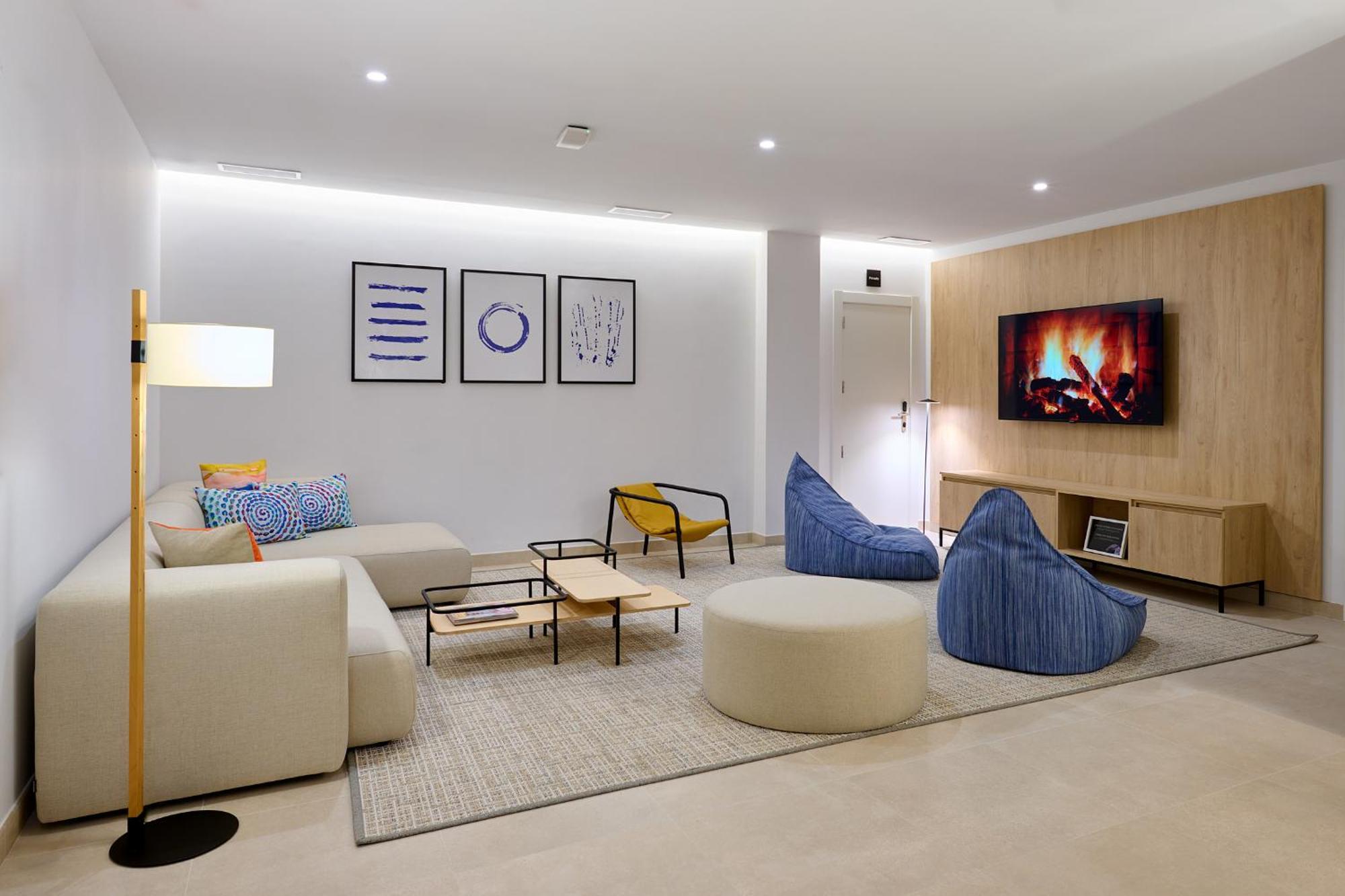 Apartamentos Luna Suites Granada Exteriör bild
